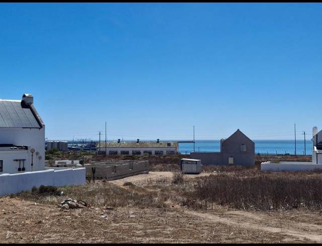 LAND FOR SALE IN HARBOUR LIGHTS